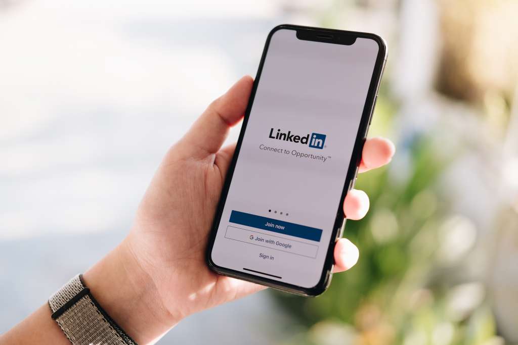 Use LinkedIn Ads for Better Results